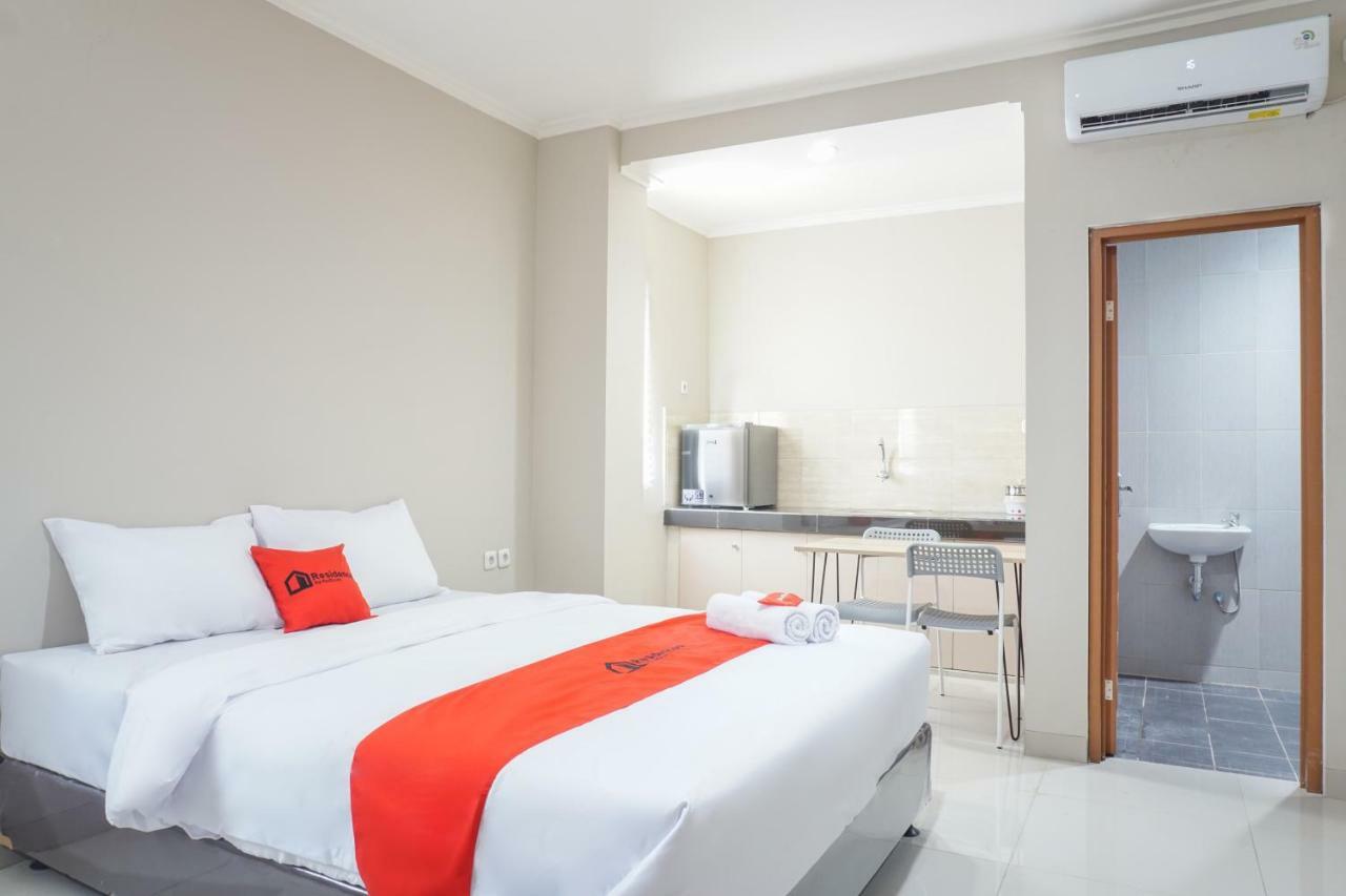 Residences By Reddoorz Near Mt Haryono - Minimum Stay 7 Days 雅加达 外观 照片
