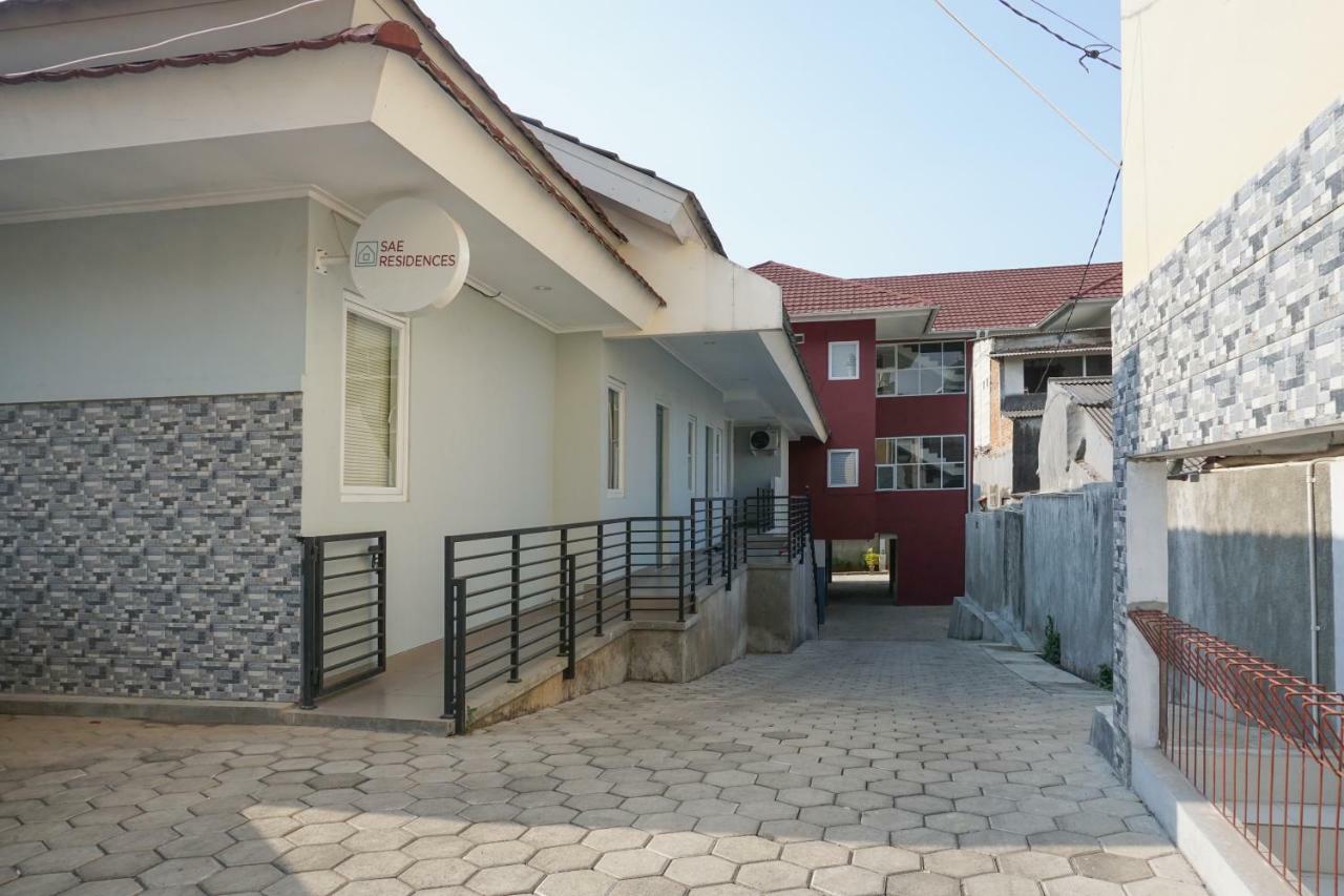 Residences By Reddoorz Near Mt Haryono - Minimum Stay 7 Days 雅加达 外观 照片