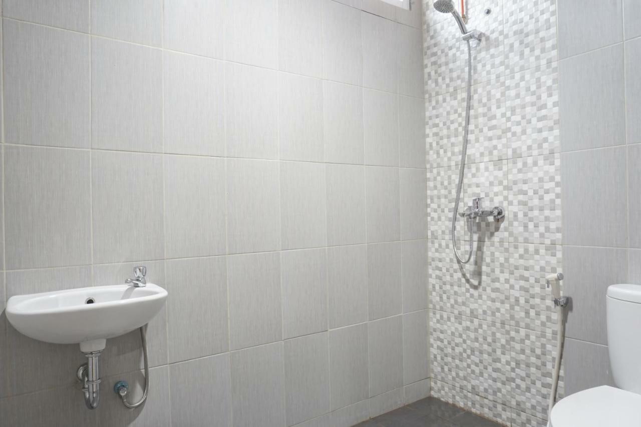 Residences By Reddoorz Near Mt Haryono - Minimum Stay 7 Days 雅加达 外观 照片