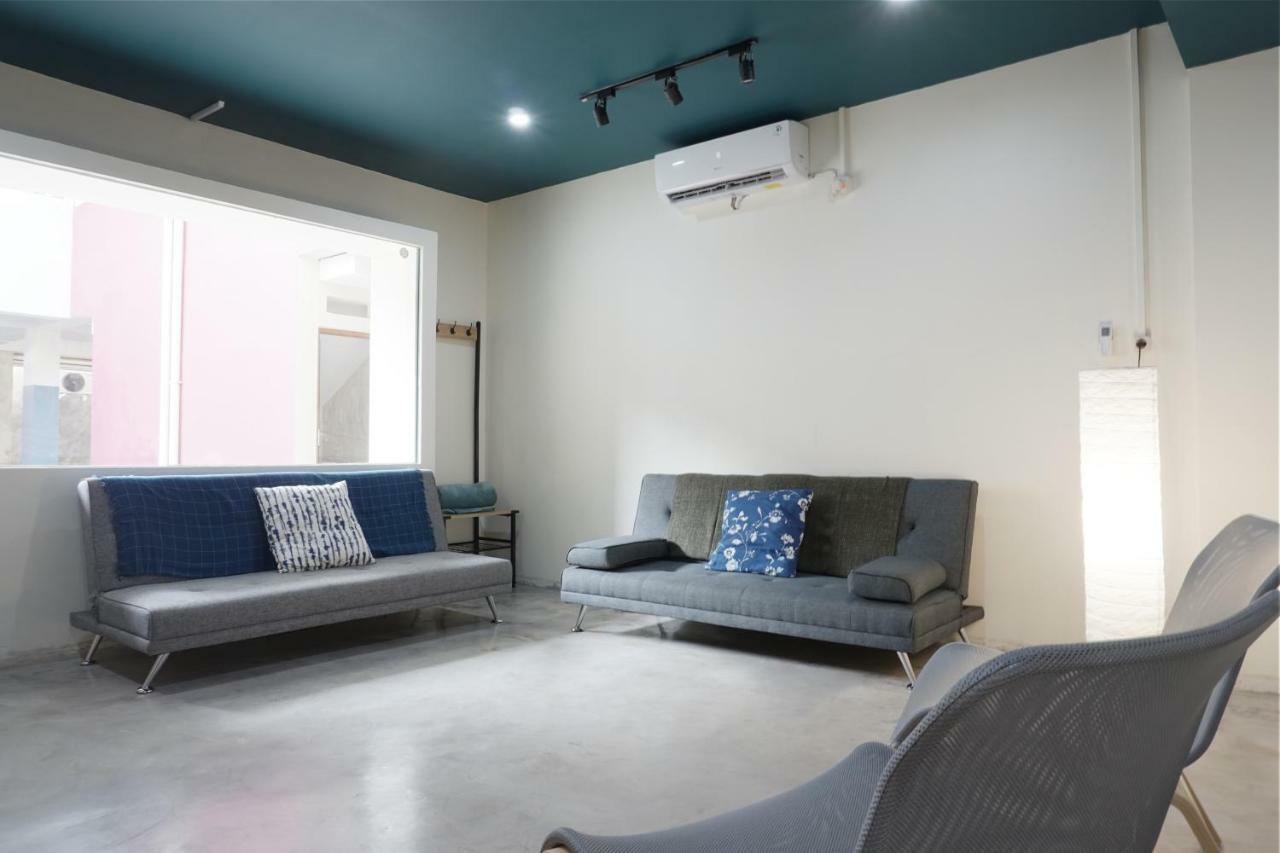 Residences By Reddoorz Near Mt Haryono - Minimum Stay 7 Days 雅加达 外观 照片